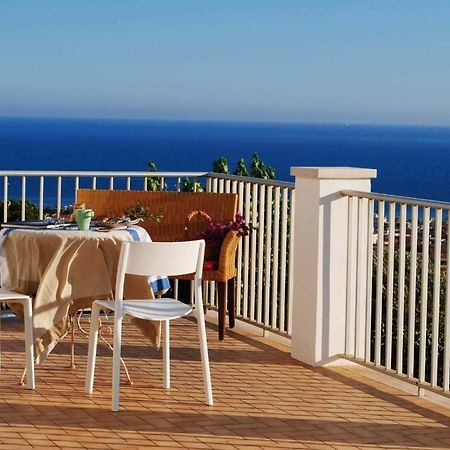 Villa Eleonora マリーナ・ディ・ラグーザ エクステリア 写真