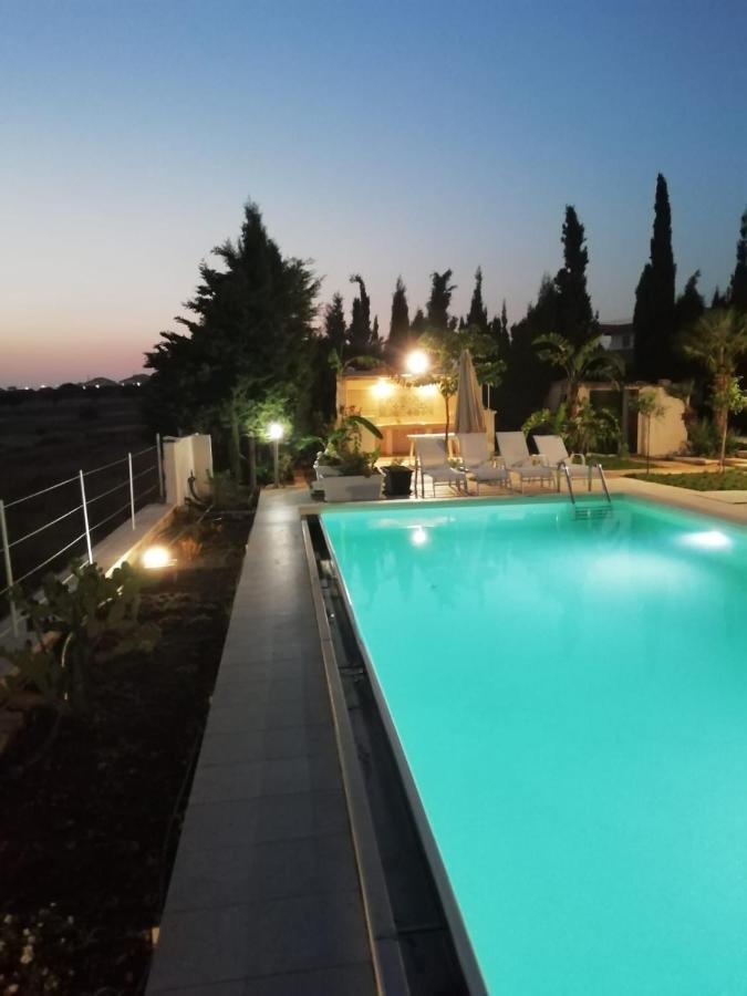 Villa Eleonora マリーナ・ディ・ラグーザ エクステリア 写真