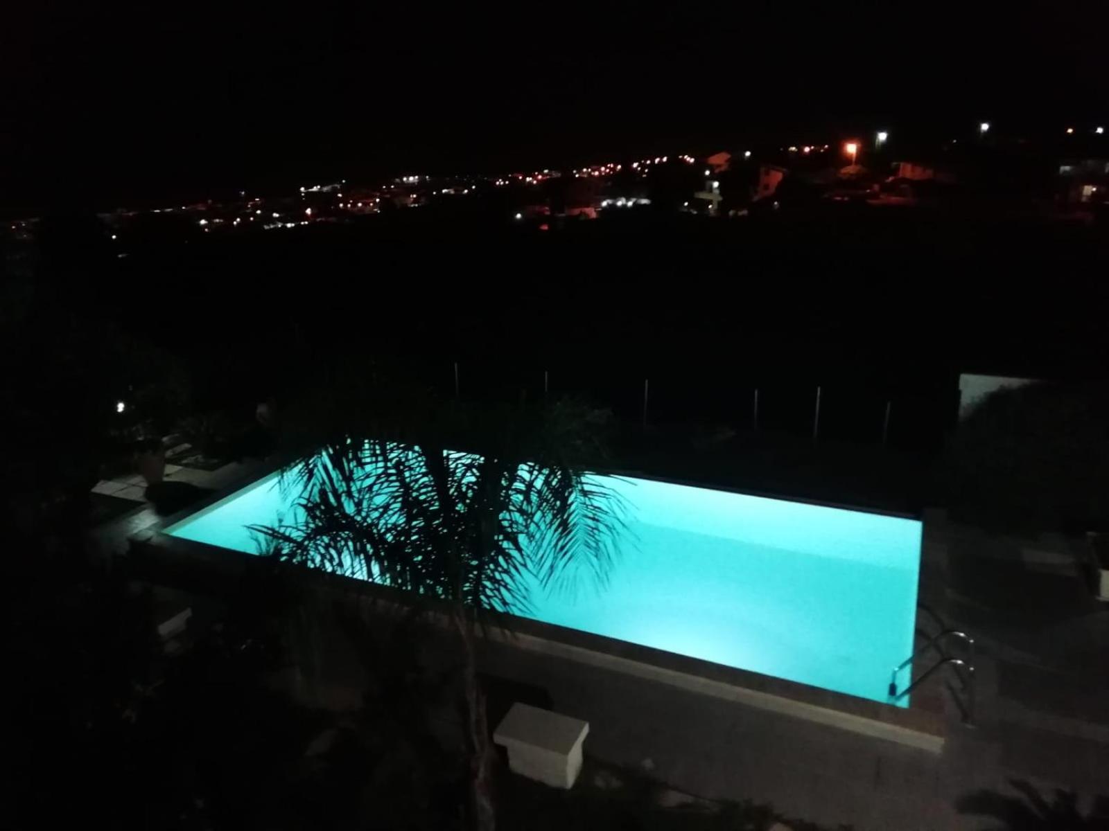 Villa Eleonora マリーナ・ディ・ラグーザ エクステリア 写真