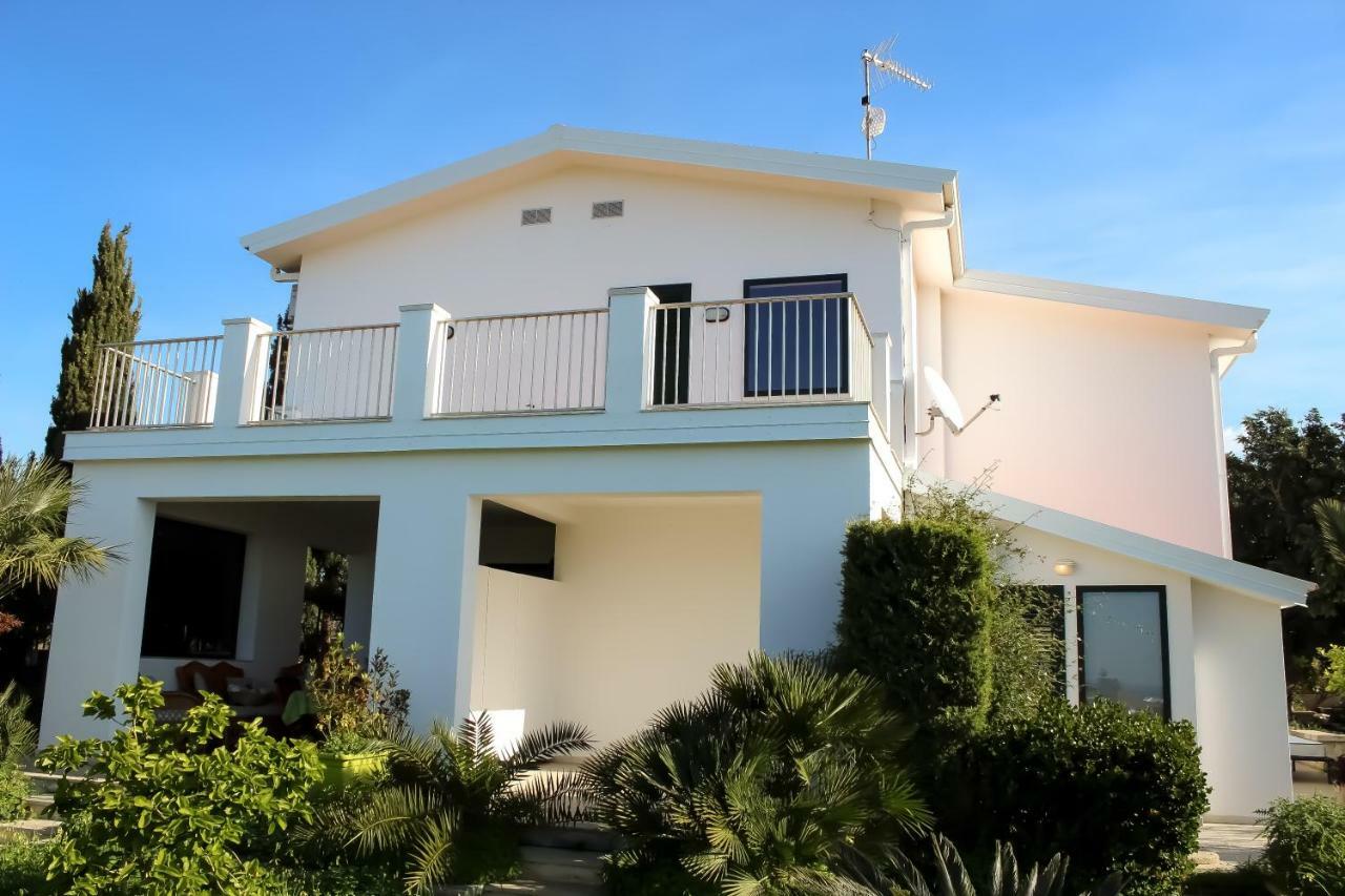 Villa Eleonora マリーナ・ディ・ラグーザ エクステリア 写真