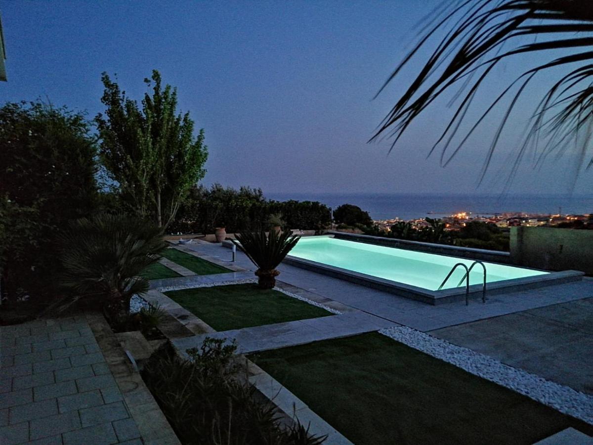 Villa Eleonora マリーナ・ディ・ラグーザ エクステリア 写真